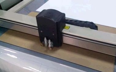 O modelo 3D de empacotamento afixa o cortador do teste padrão do papel do cartão de casamento, máquina de corte do CNC