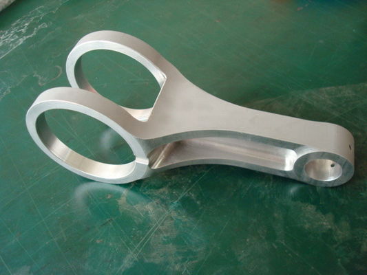 Precisão do CNC de AL6061-T6 AL7075 AL5083 que faz à máquina para componentes da motocicleta