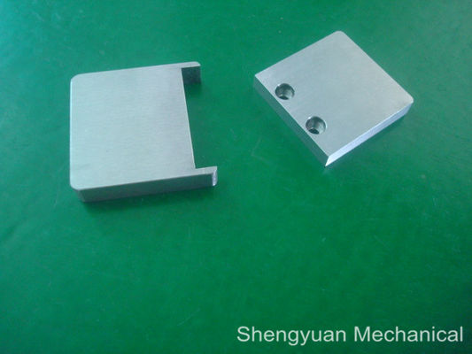 Peças fazendo à máquina de trituração do hardware da placa inferior das peças de SUS303 Precison