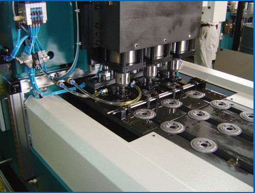 Filtro de óleo de 3 HP que faz a máquina, diâmetro de batida Φ55 da máquina da placa inferior - Φ110 milímetro