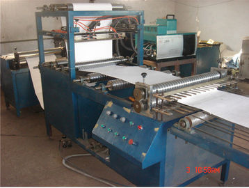 Papel de filtro 16KW poderoso que plissa a máquina, altura máxima de 100mm