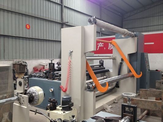 Papel automático da eficiência elevada que corta a máquina do rebobinamento, largura de 2400mm