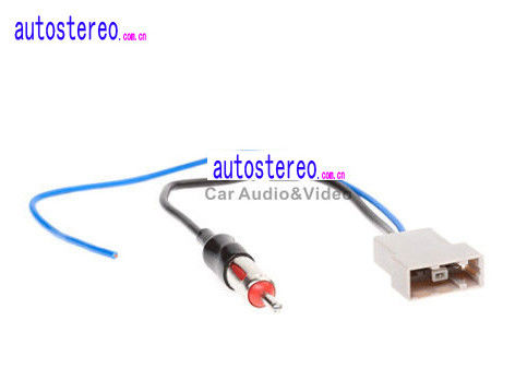 Peças sobresselentes do adaptador aéreo do carro auto para a tomada amplificada da antena de rádio de NISSAN adaptador estereofónico